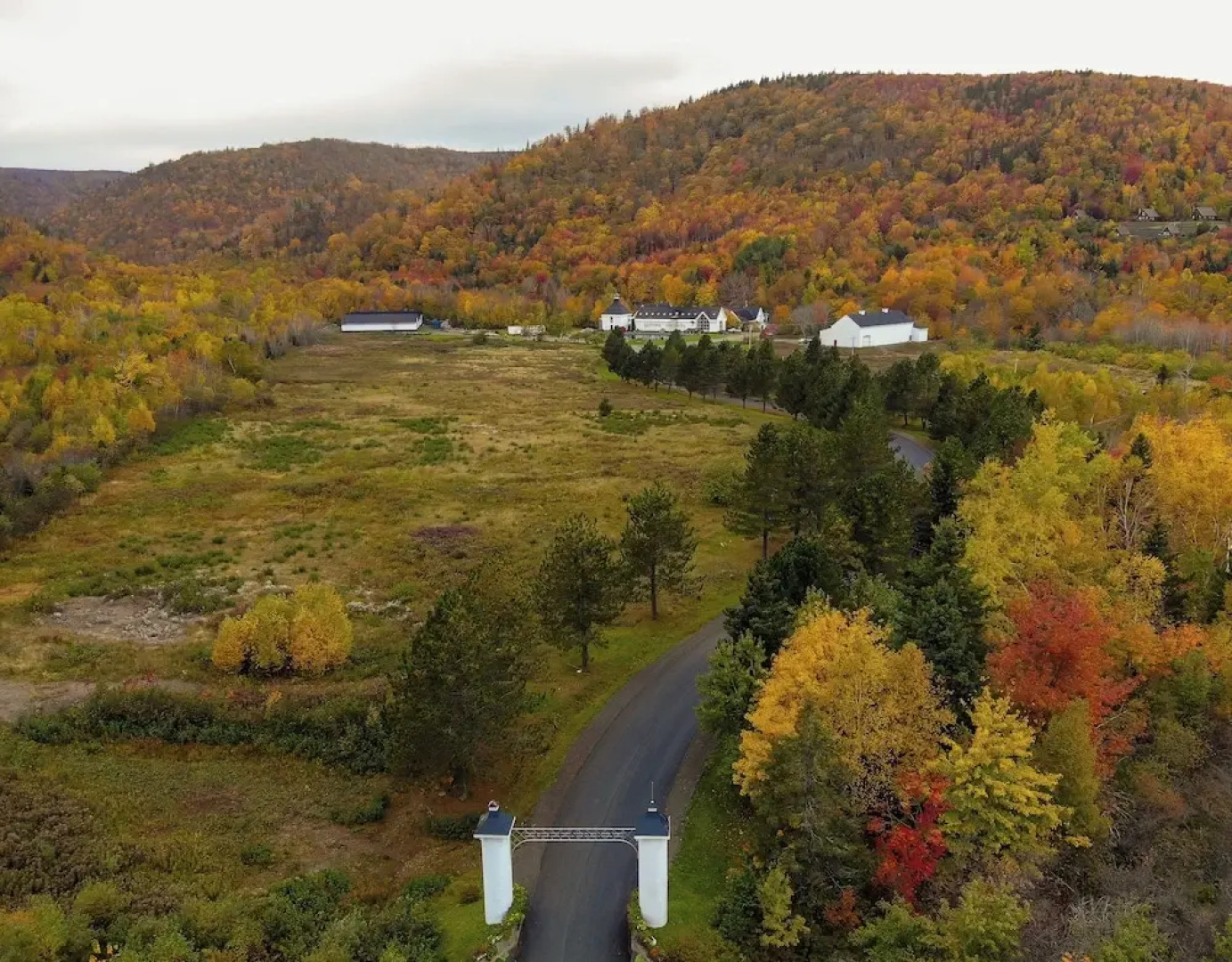 Glenora Inn & Distillery