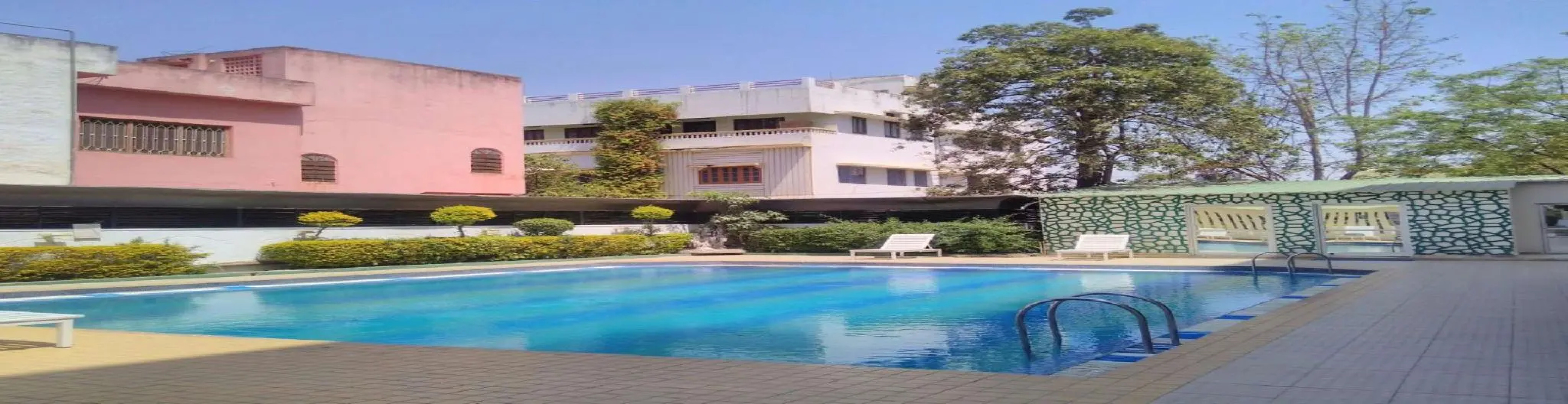 Golden Tulip Udaipur