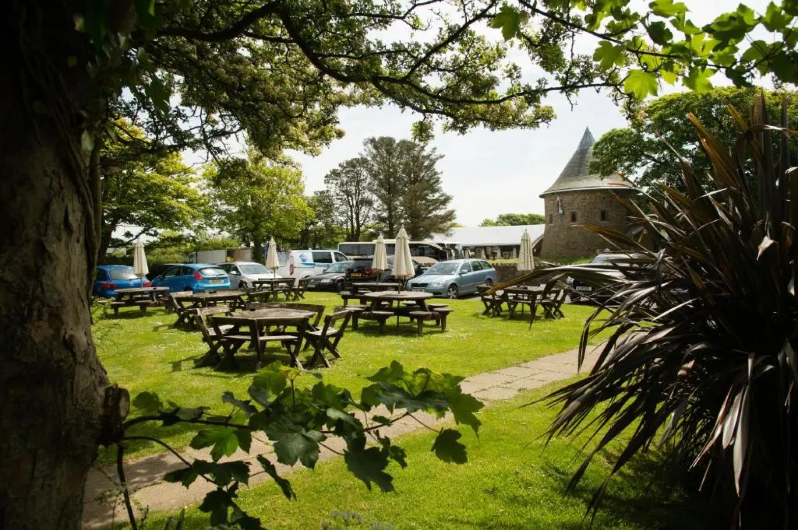 The Grove Hotel