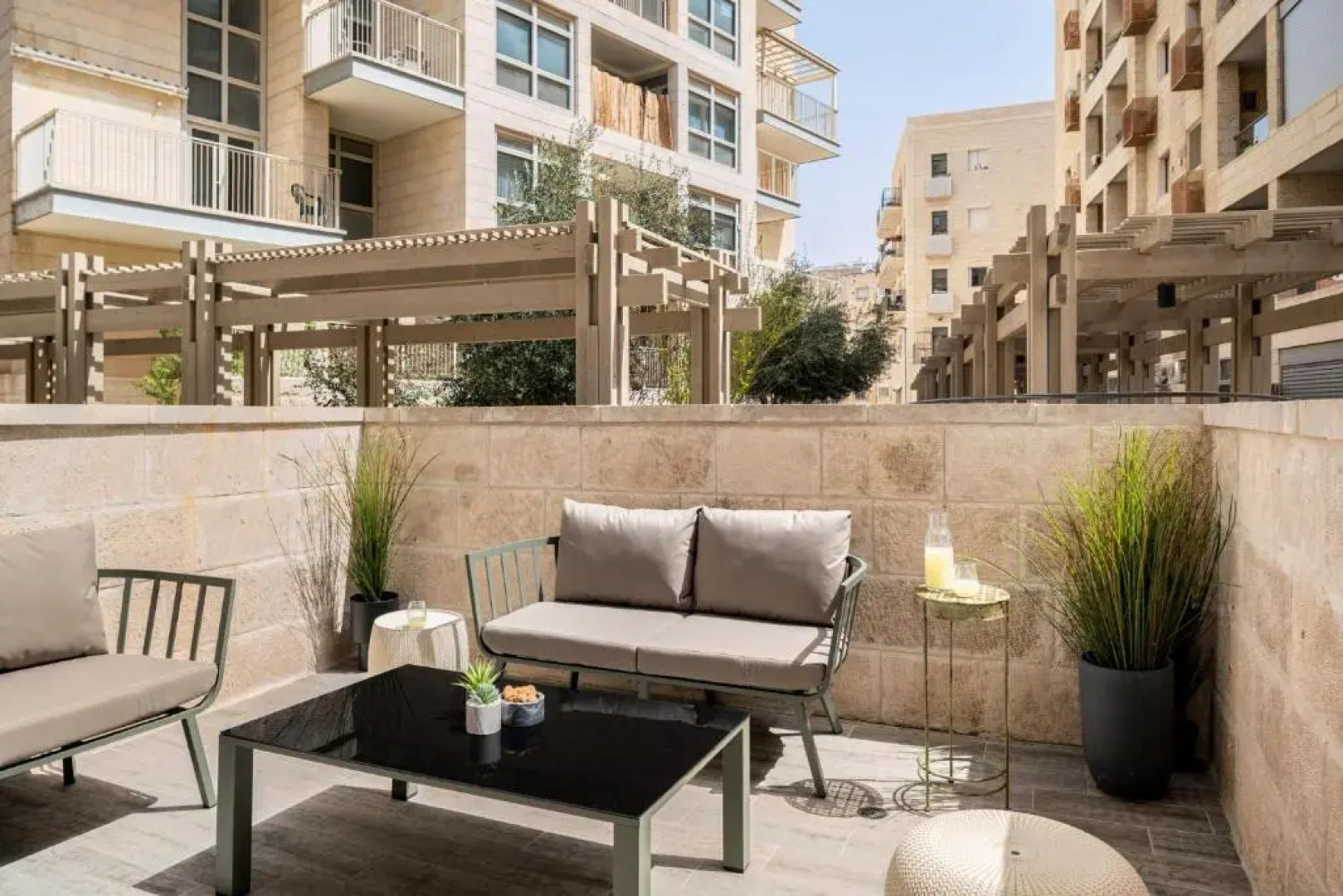 Mr. Agrippa - By TLV2GO