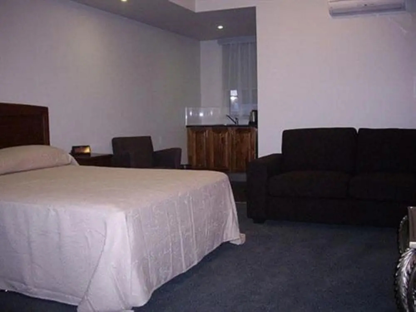 503 On Princes Drive