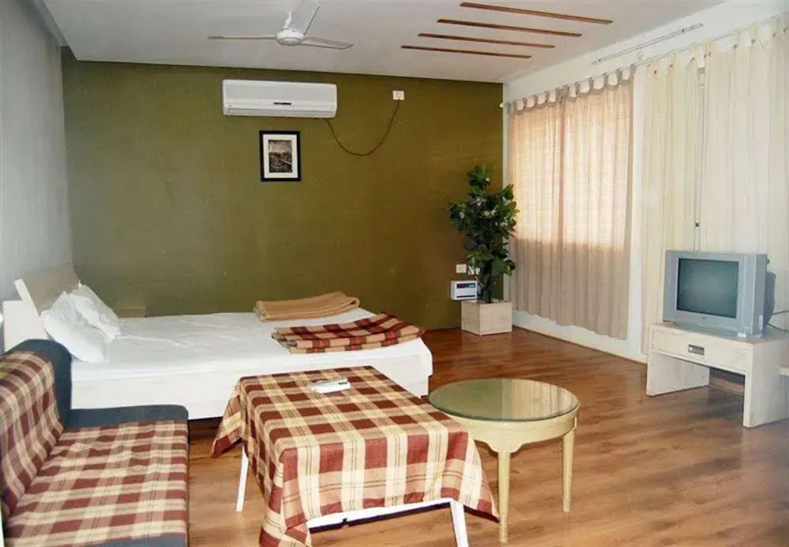 Sai Priya Beach Resort