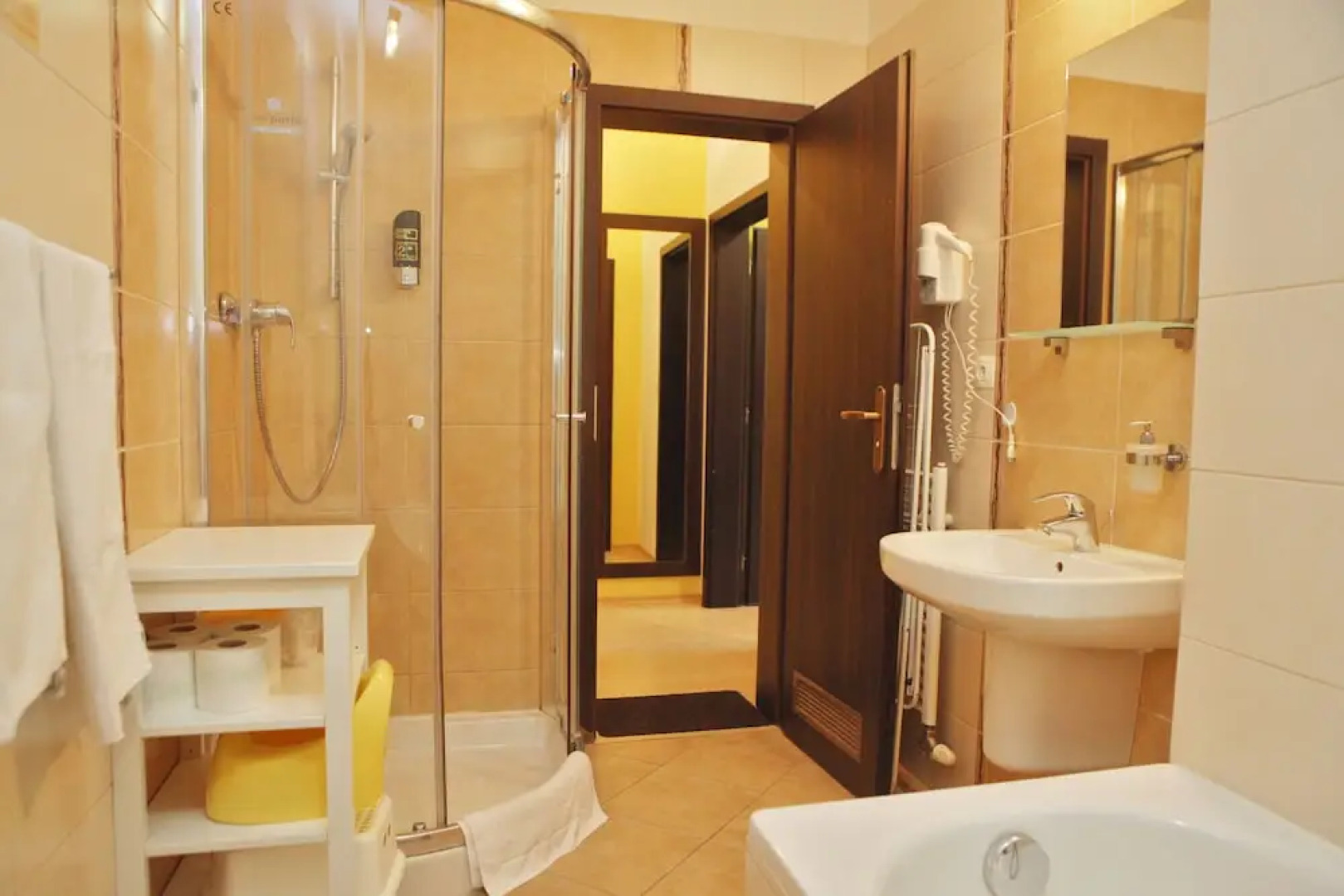 Apartment Gino Besenova