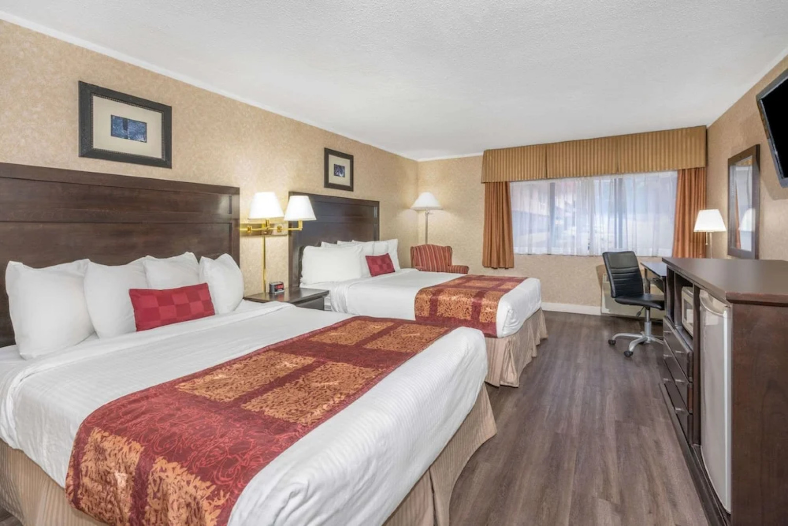 Ramada Coquitlam