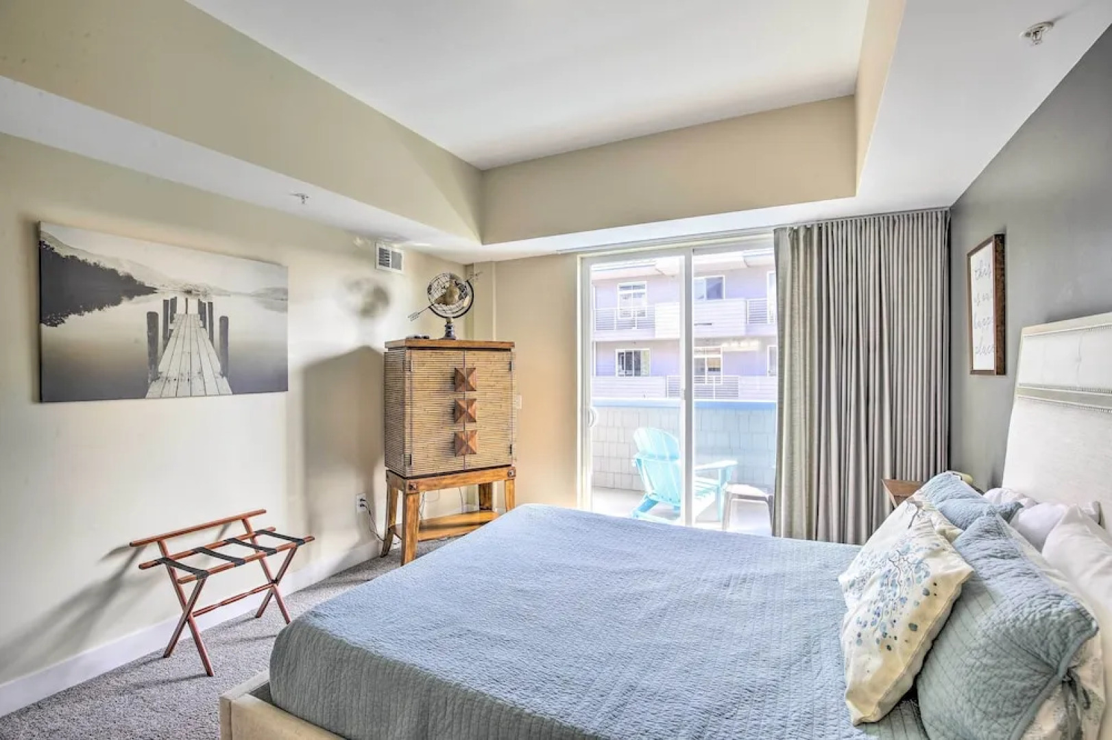 Grand Haven Condo w/ Patio < 1 Mi to Downtown