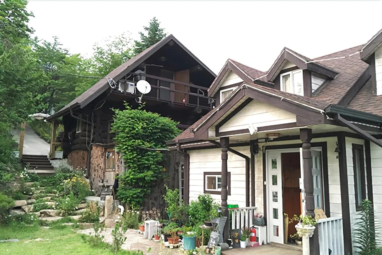 Jecheon Log Tree Pension