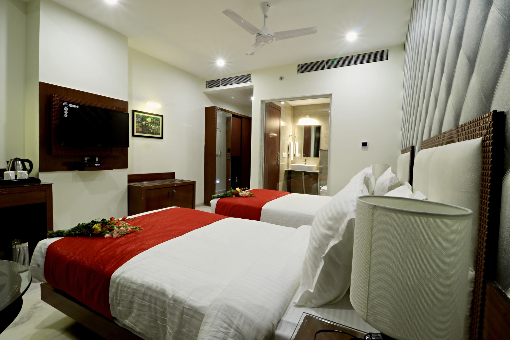 Hotel the Grand SIBA