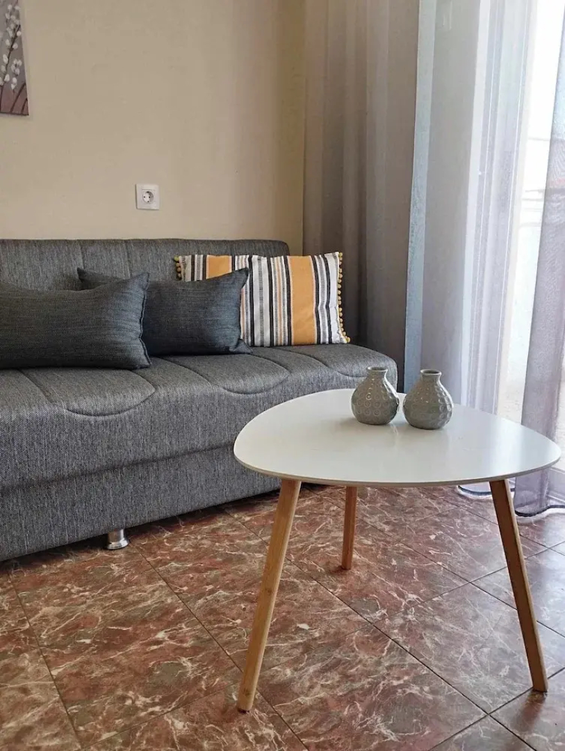 Zeusplace Spacious Apartment Private Parking