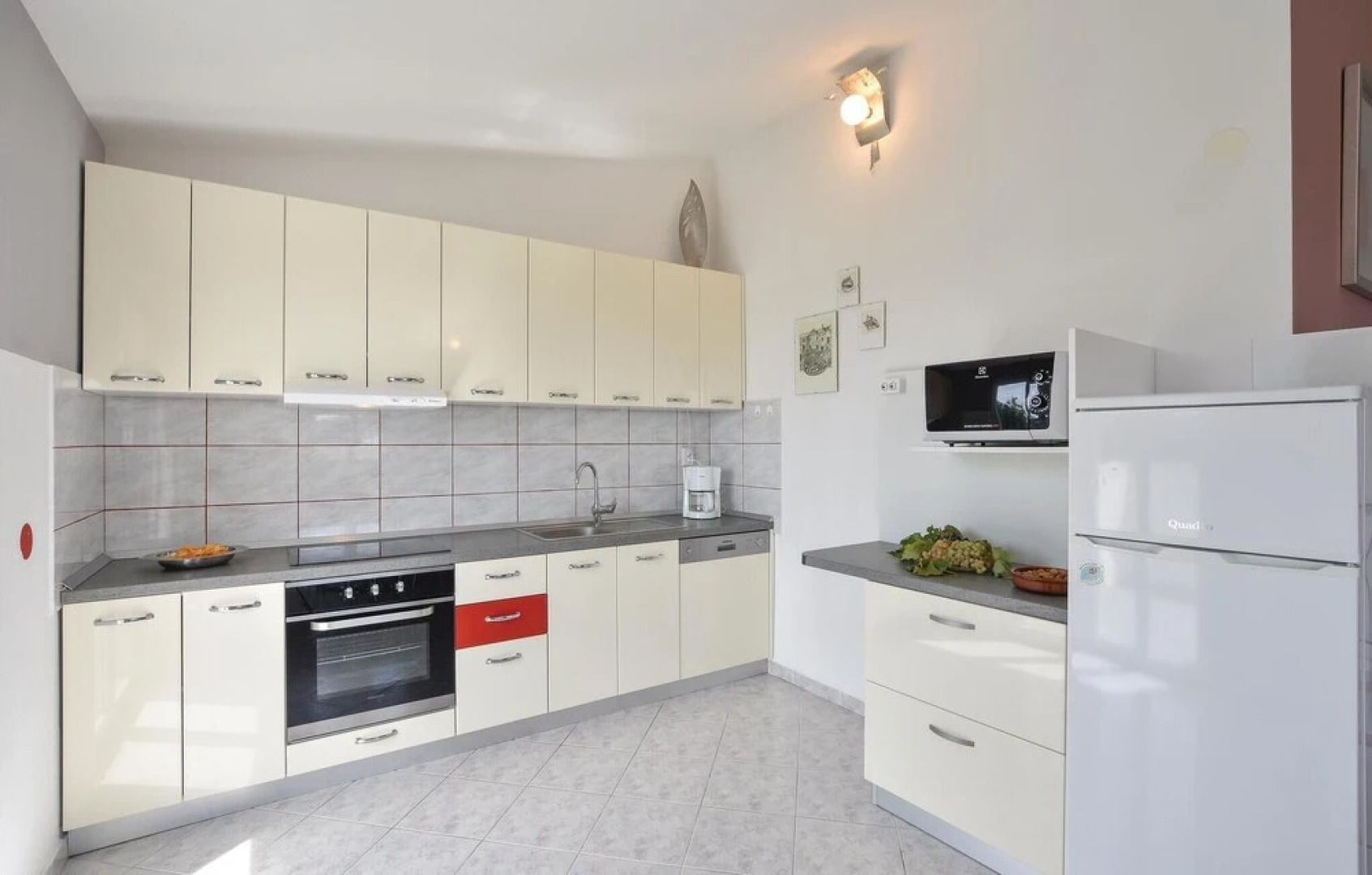 Stunning Home in Klis With Wifi and 3 Bedrooms