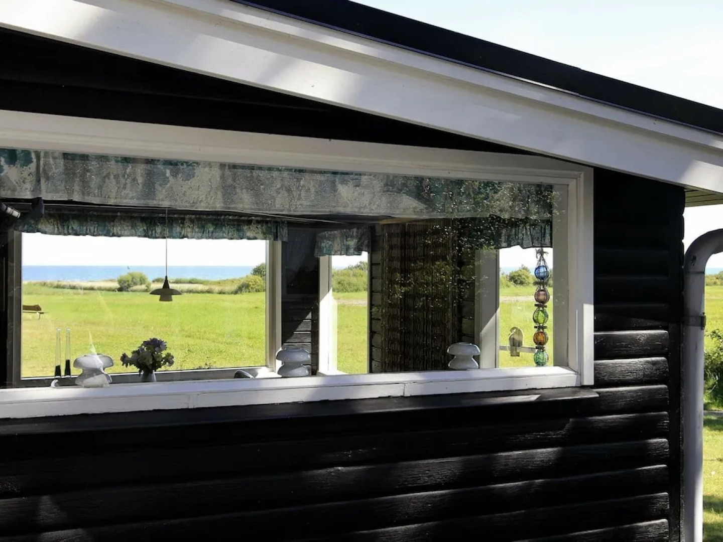 Cozy Holiday Home in Frederikshavn With Sea View