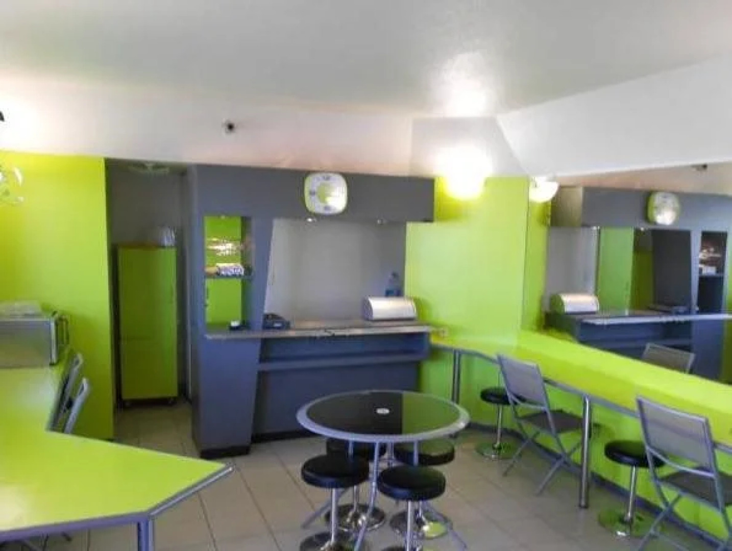 Lemon Hotel - Mery sur Oise/Cergy