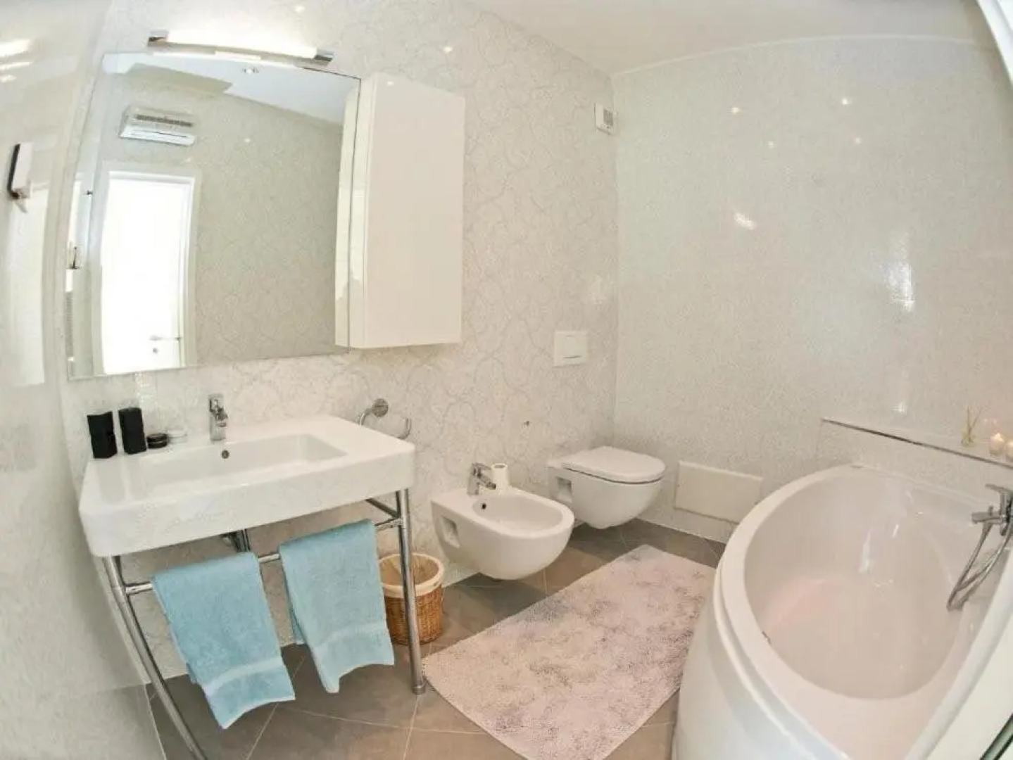 Villa Bobos place with Jacuzzi and Sauna 46D