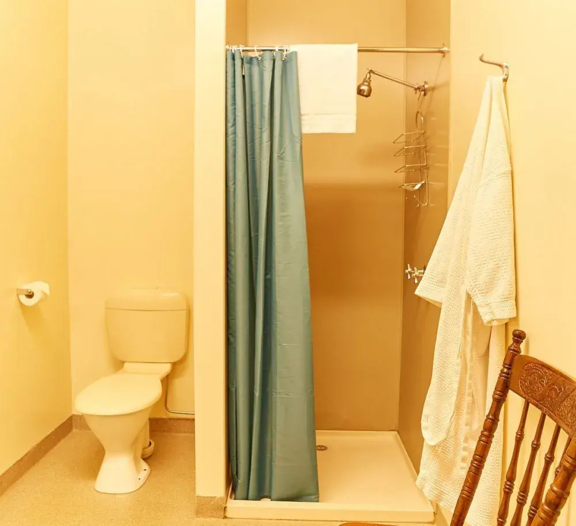 Hepburn Springs Chalet