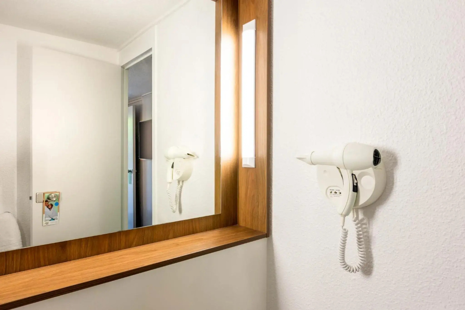 Greet Hotel Angouleme