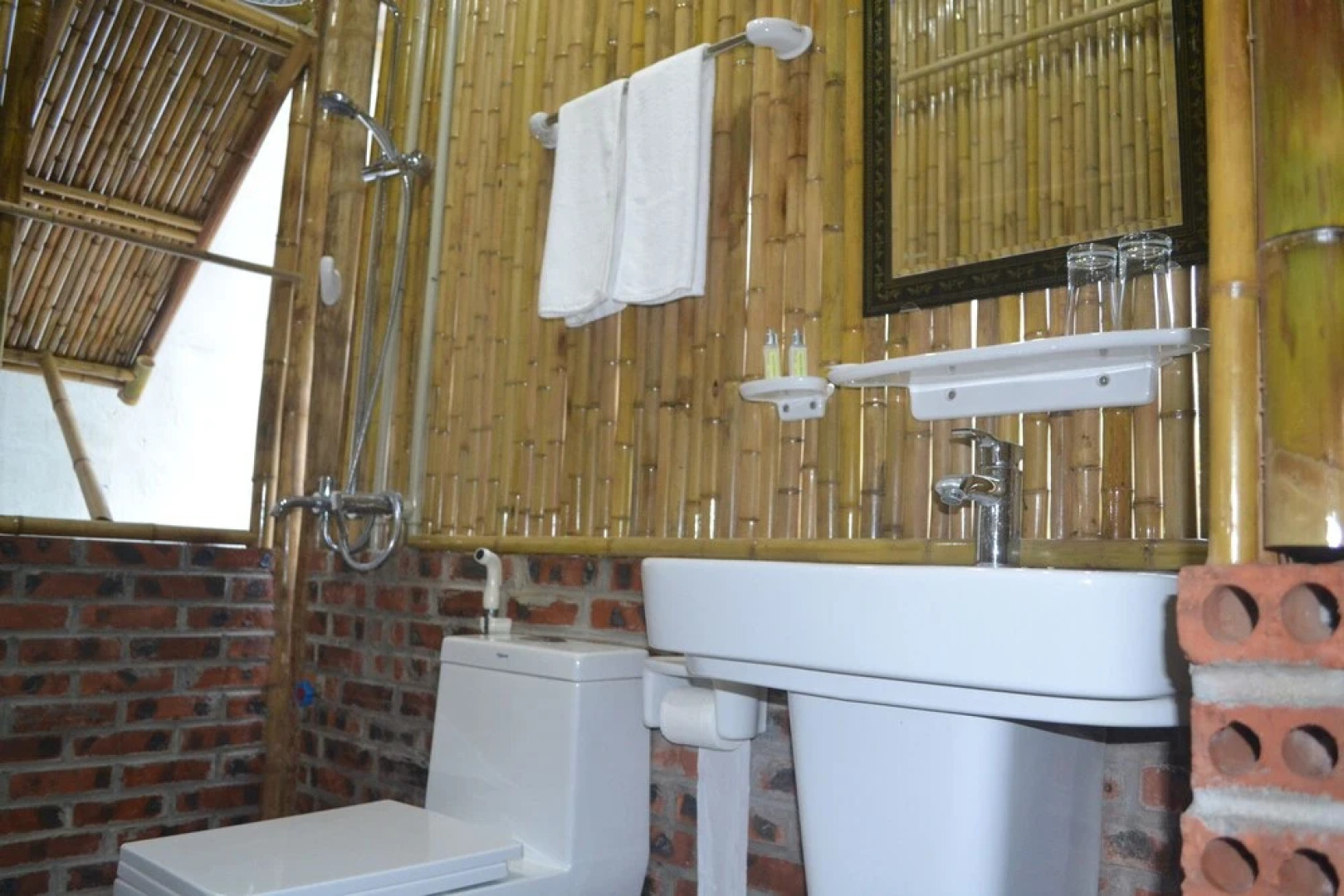 Hoalu Eco Homestay Ninh Binh