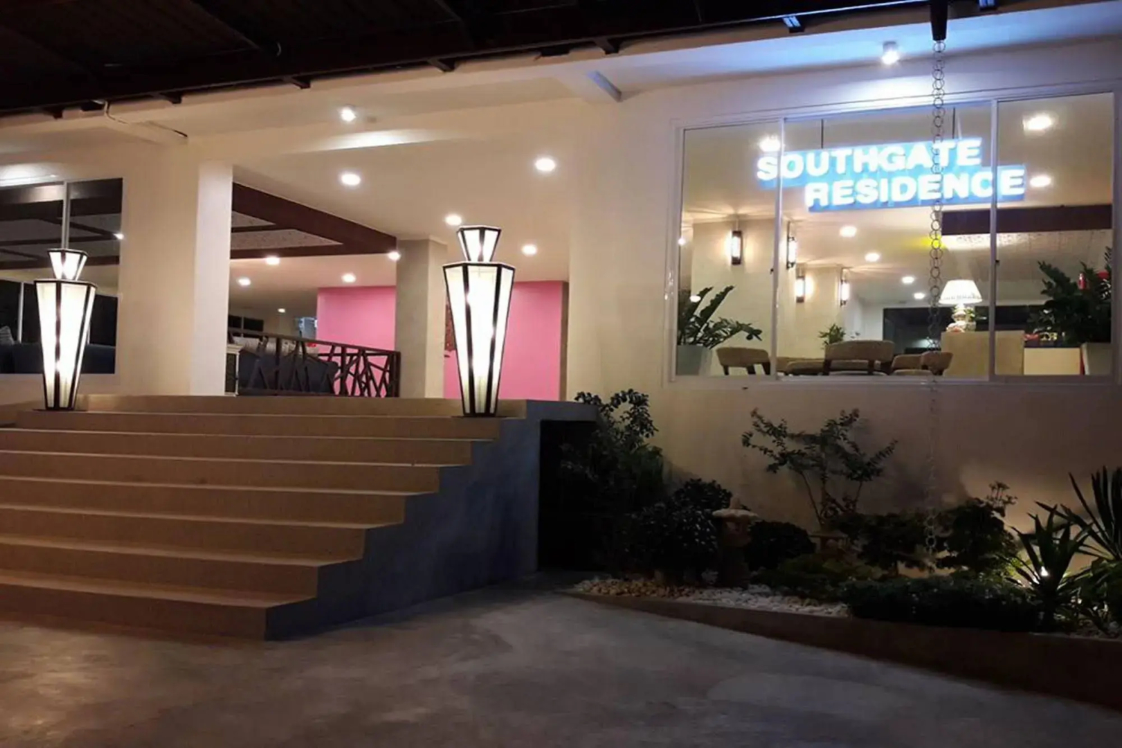 Southgate Residence Hotel