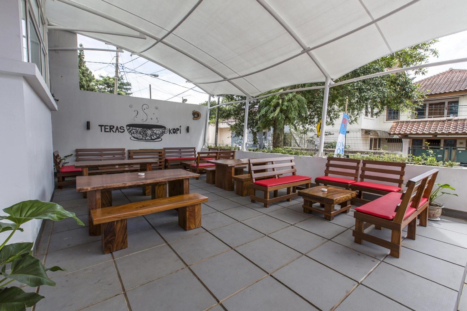 Sparks Odeon Sukabumi - Artotel Curated