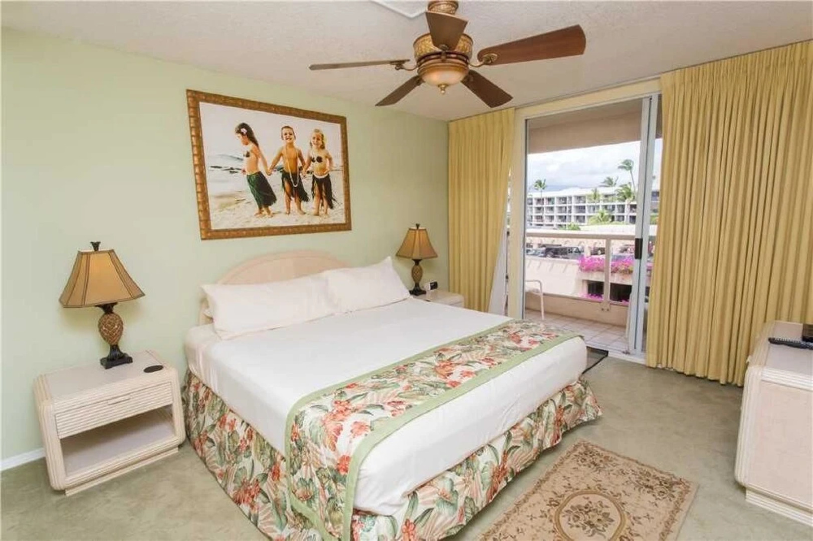 Maui Banyan H412 - One Bedroom Condo with Ocean View