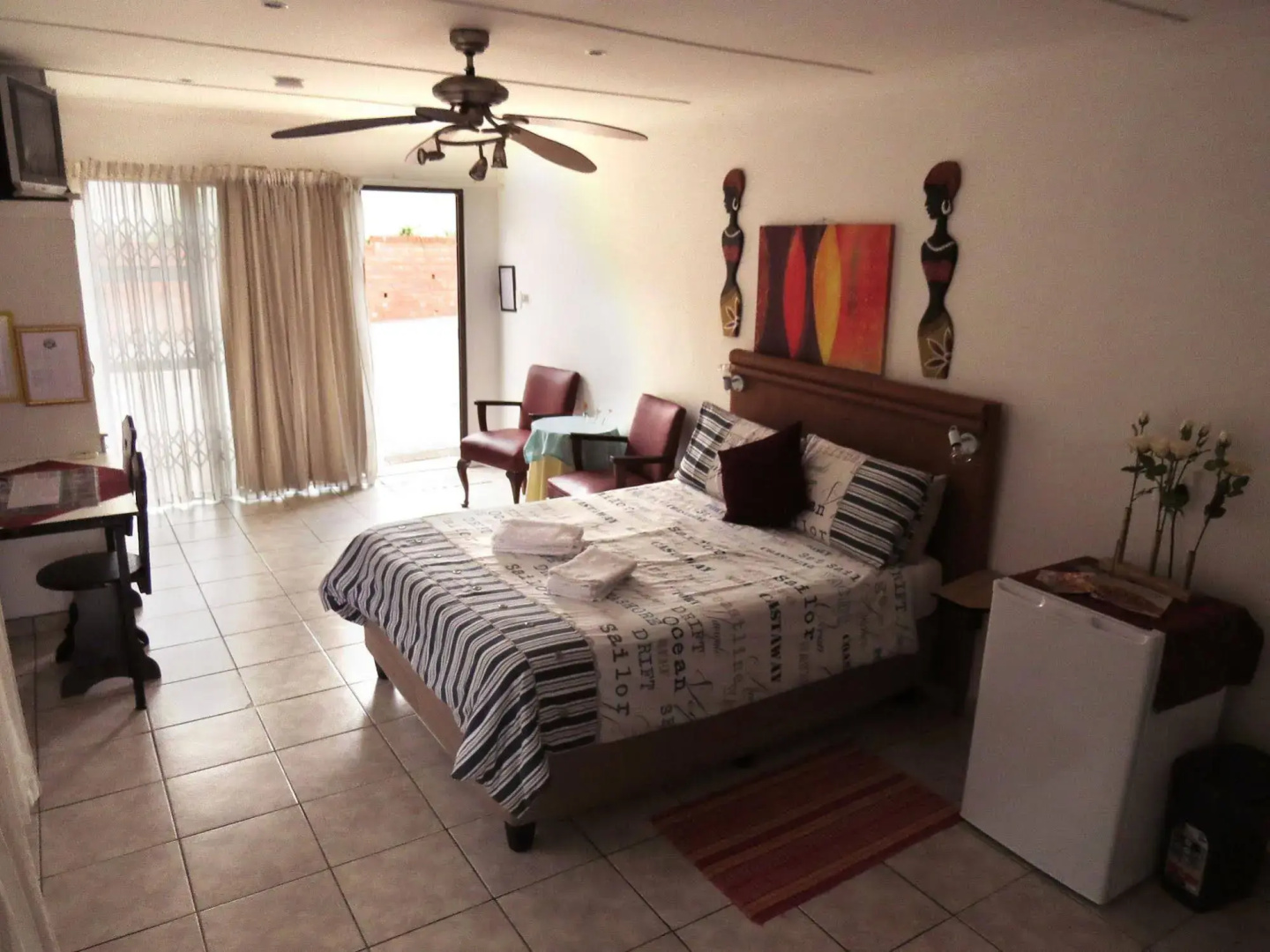 JoThams Guest House