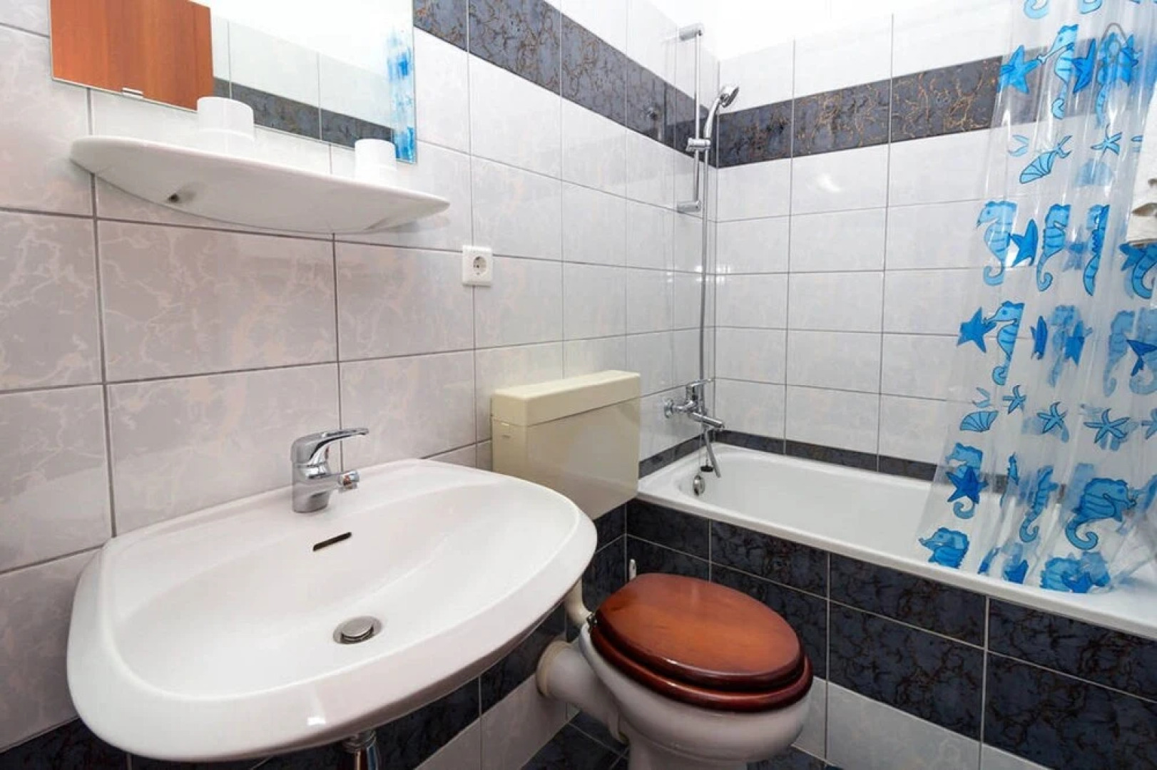 BAGI Apartments & Rooms