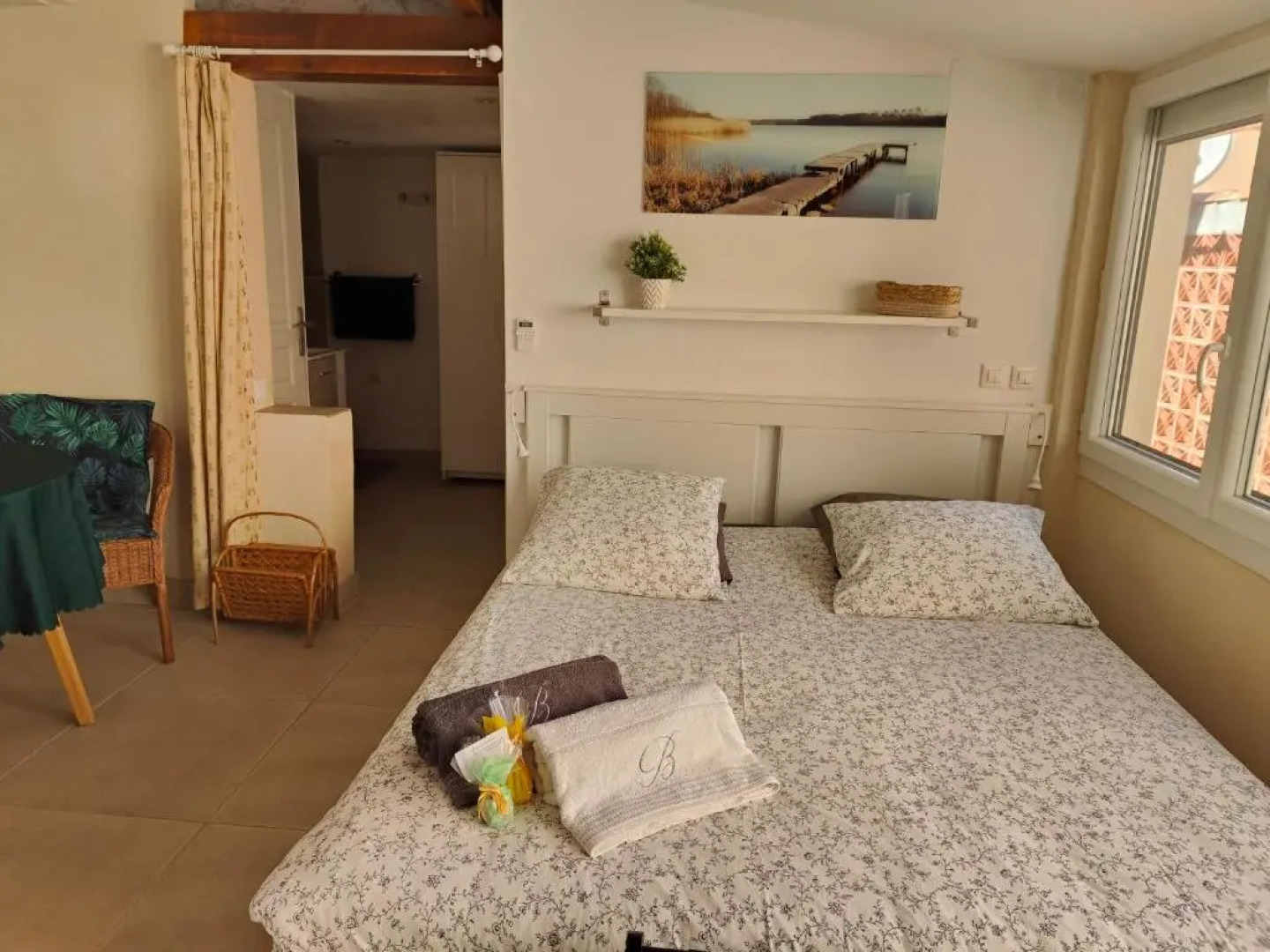 Studio hyper équipé à 150m d'une plage de sable fin grande terrasse presqu'île de charme