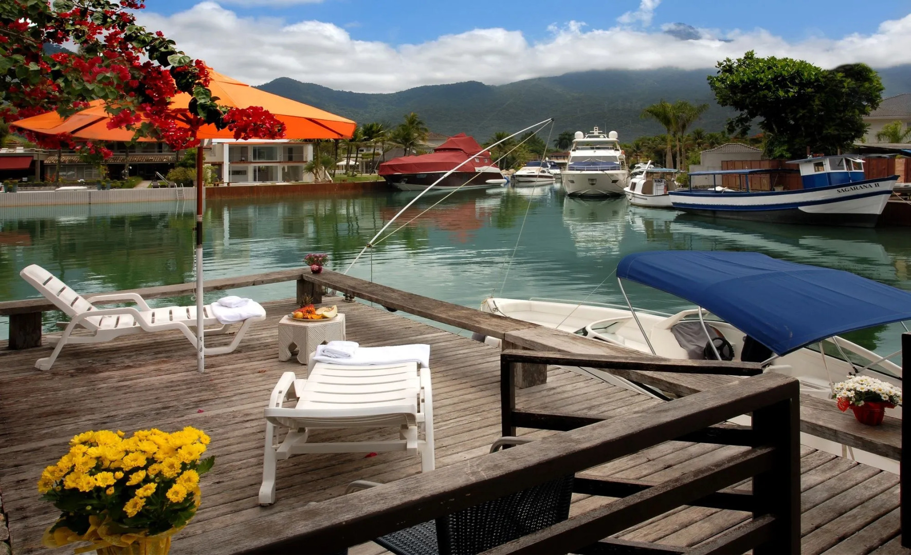 Angra Boutique Hotel