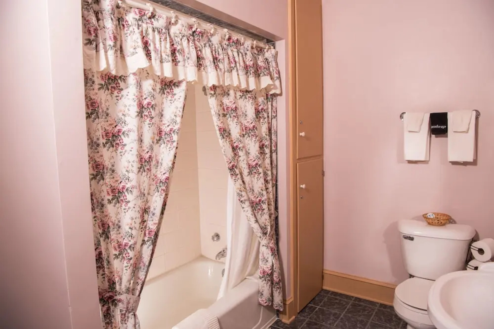 Grape Arbor Bed and Breakfast