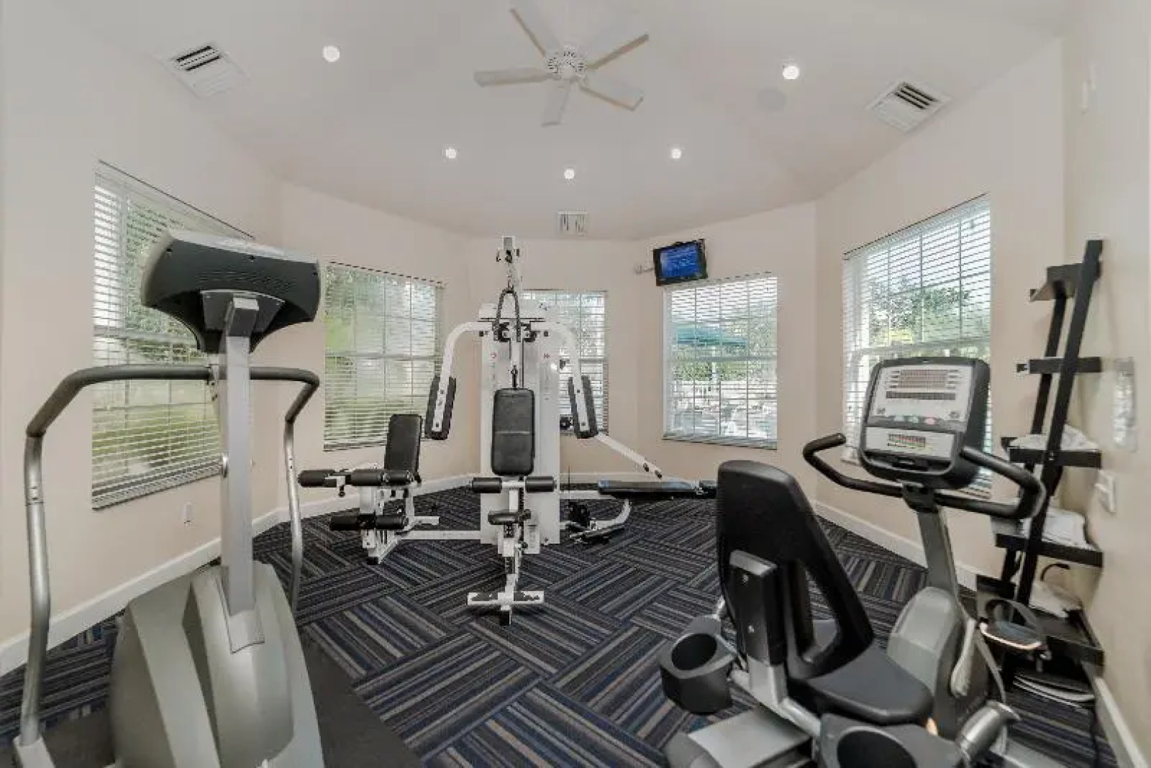 Windsor Palms Resort Homes, Townhomes & Condos