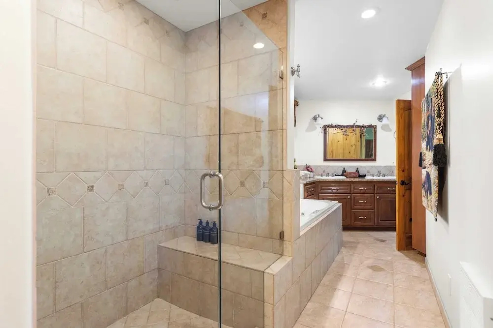 The Fairway Hideaway by Avantstay Game Room, Outdoor Dining & Near Lake Arrowhead