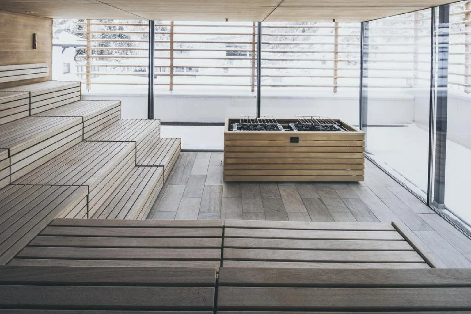 The Crystal VAYA Unique