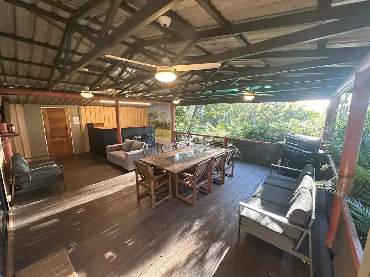 1770 Holiday Village