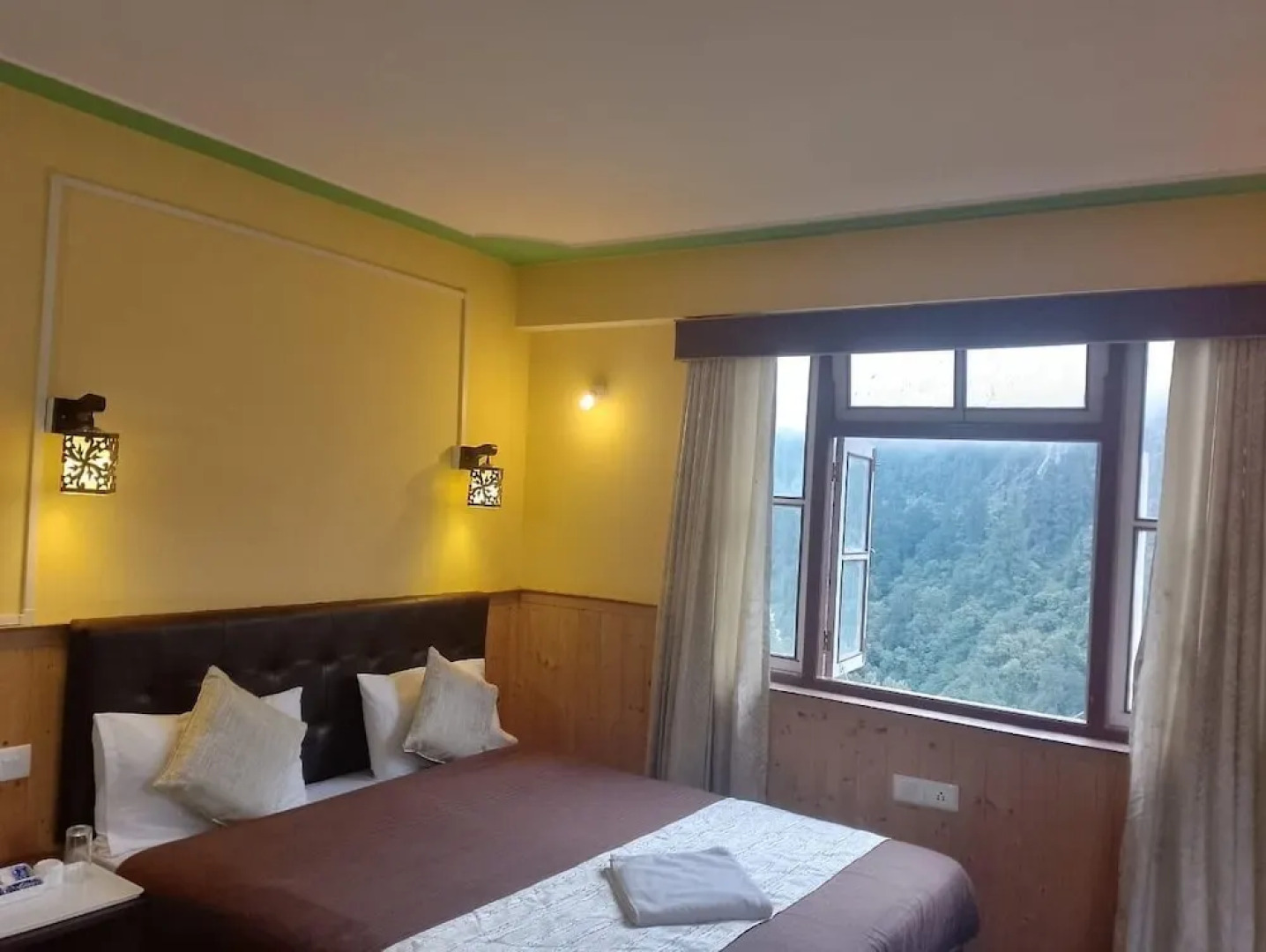 Rufina Lachen Deezong