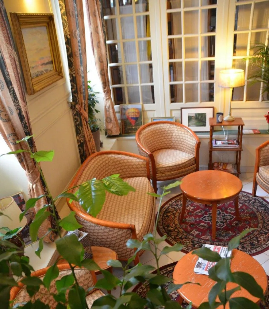 Châteaux Demeures Hôtels     Le Cheval Noir