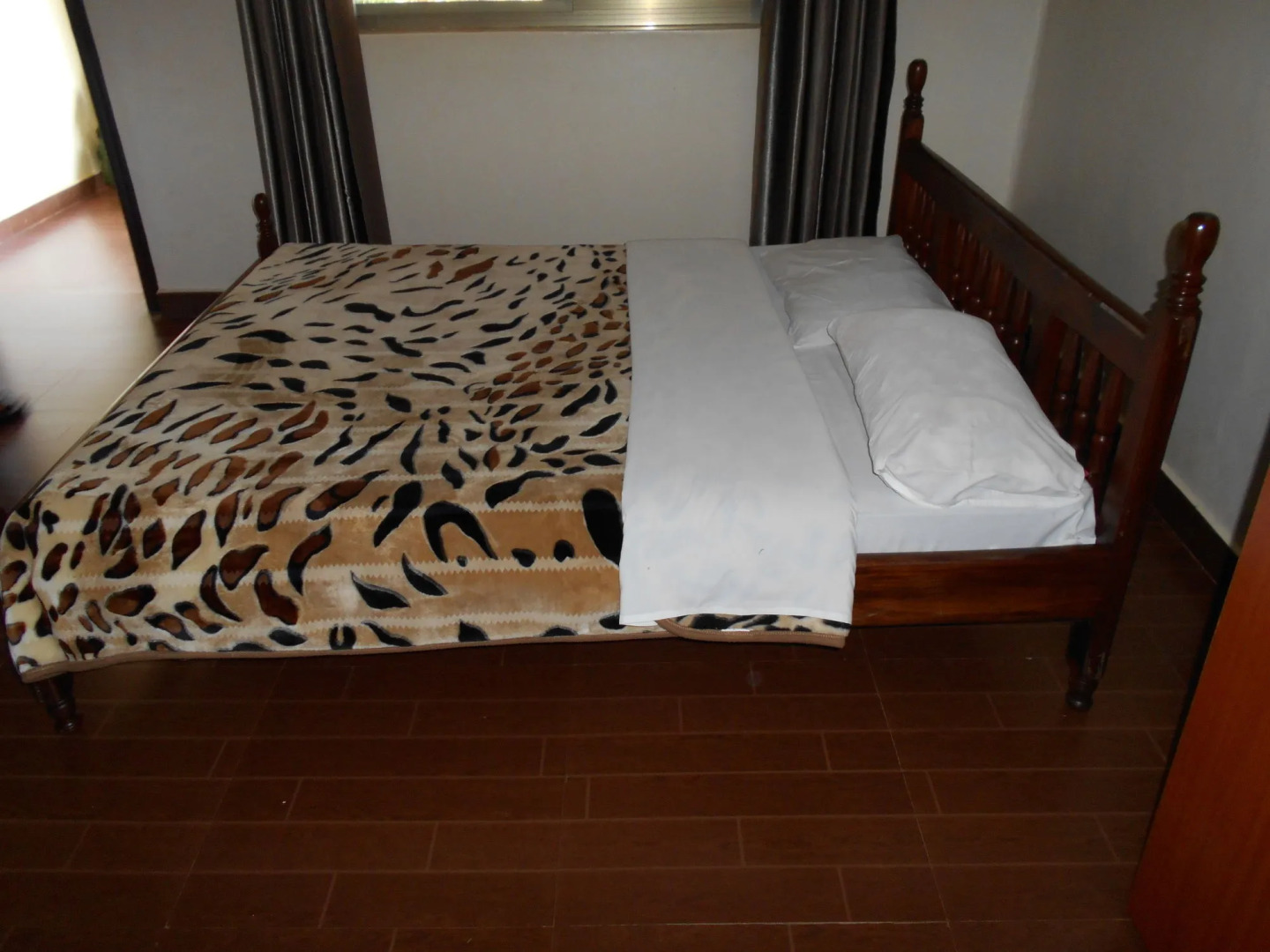 J-Courts Bed & Comfort