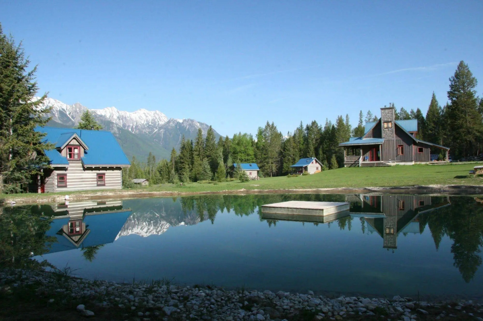 Nipika Mountain Resort