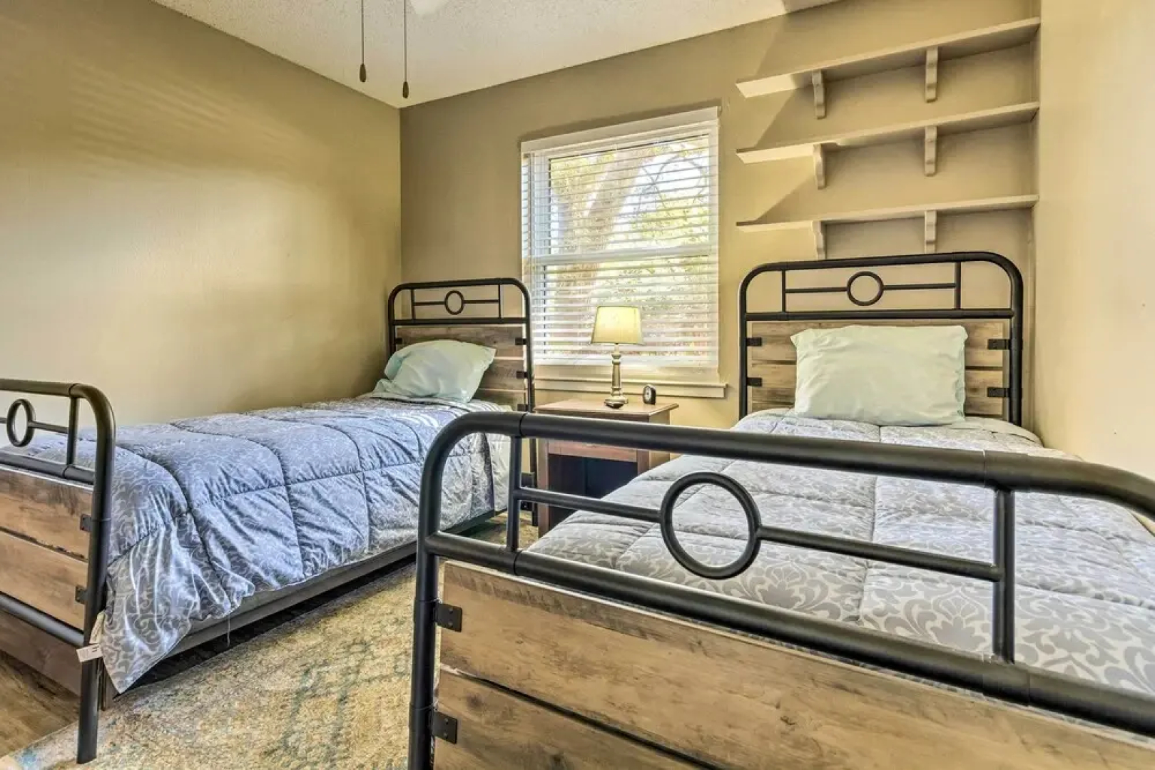 Tranquil Pensacola Vacation Rental With Fire Pit!