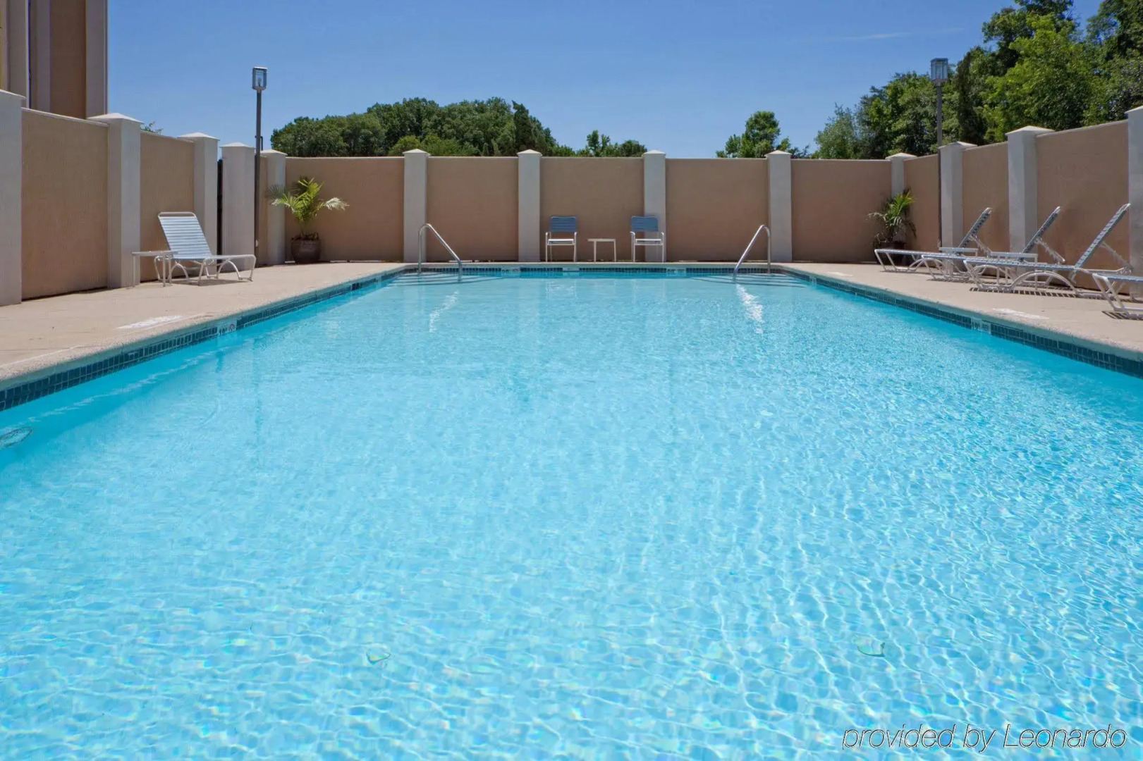 Holiday Inn Express Washington DC East - Andrews AFB by IHG