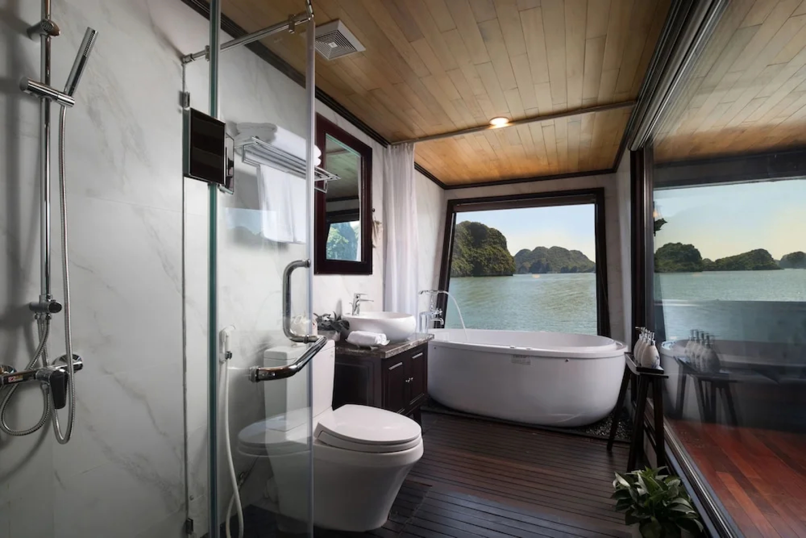 V'Spirit Cruises