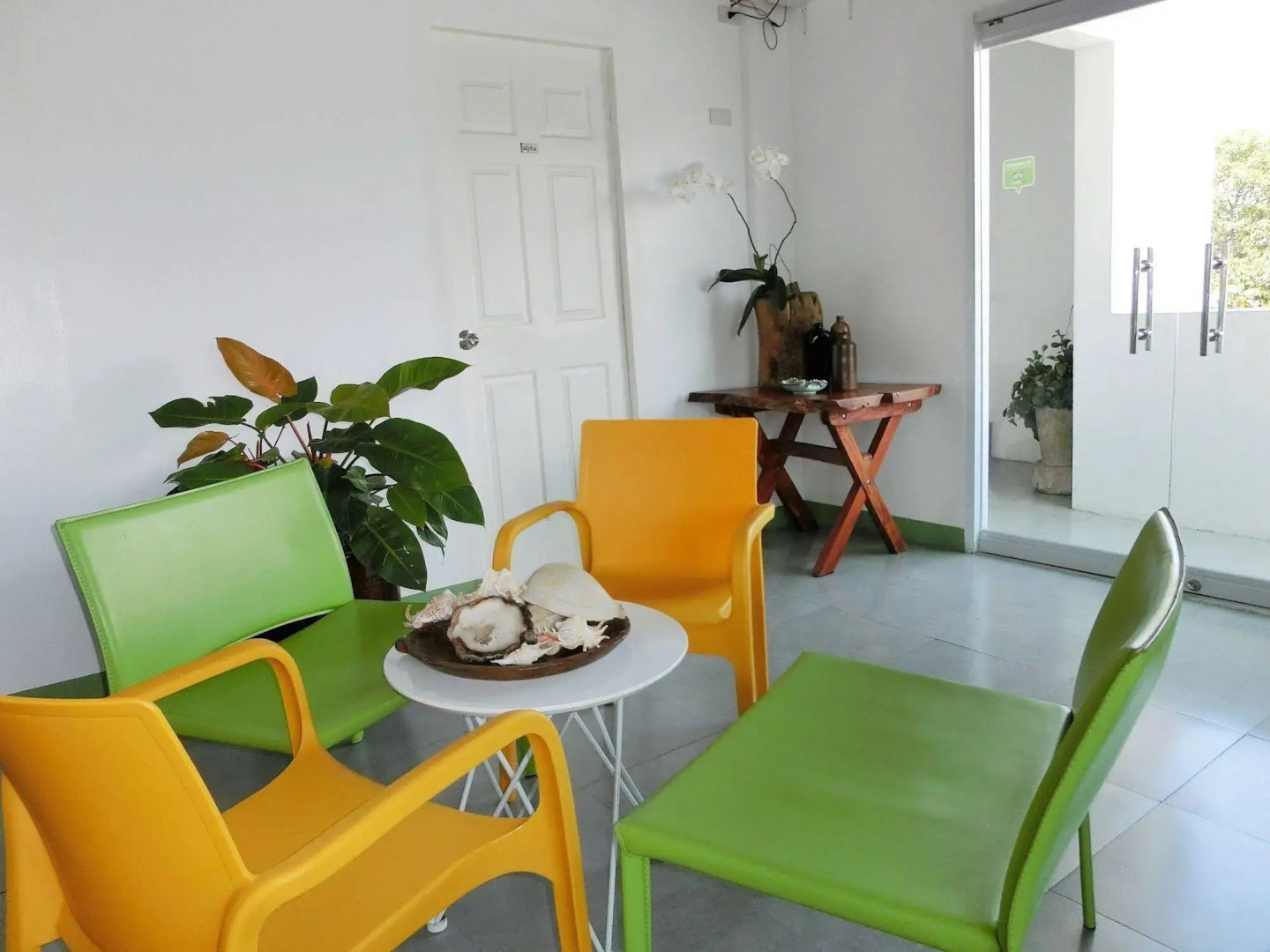 Aurora 2013 Guest House