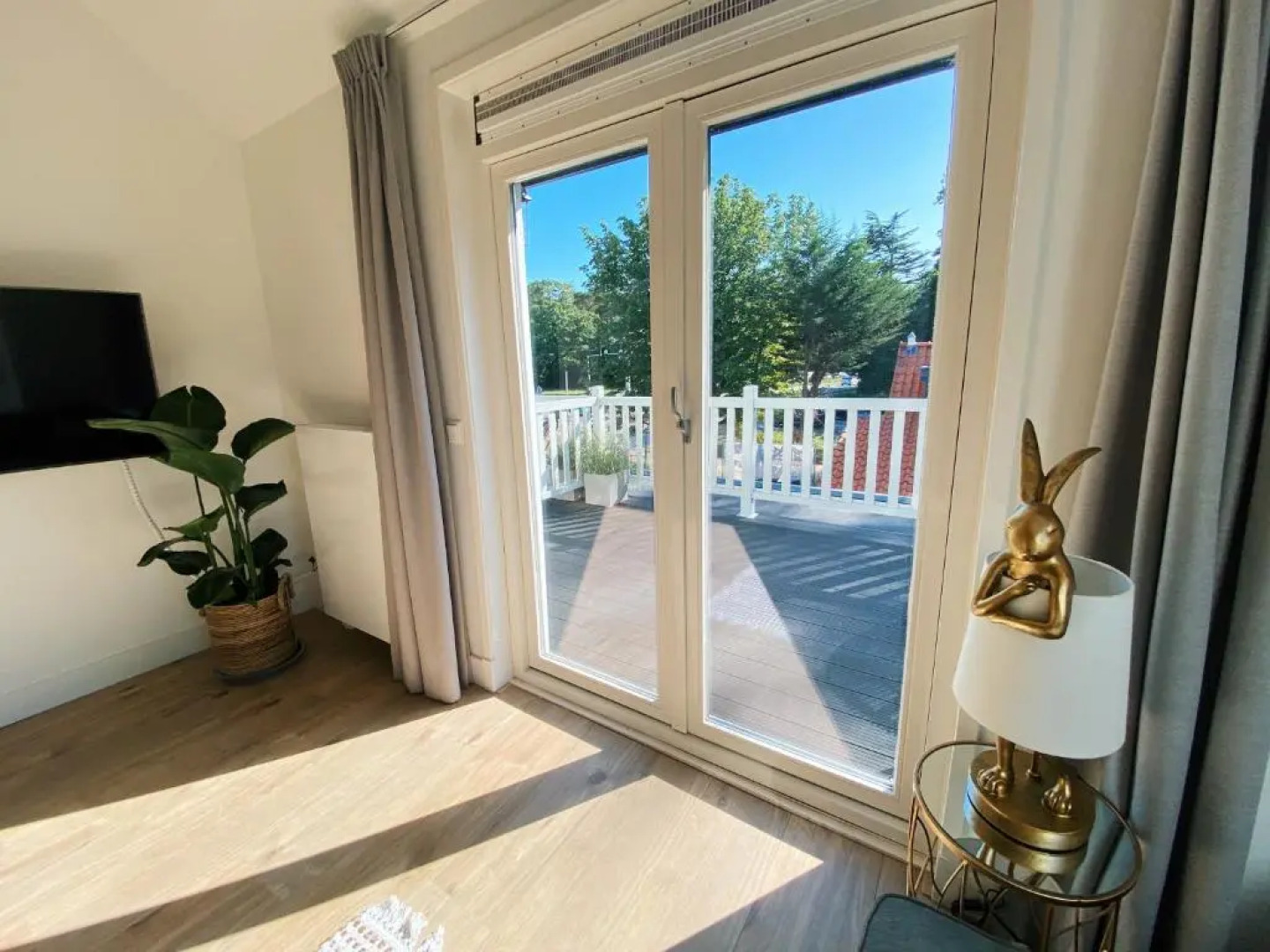 Luxurious historical Loft close to the beach!!