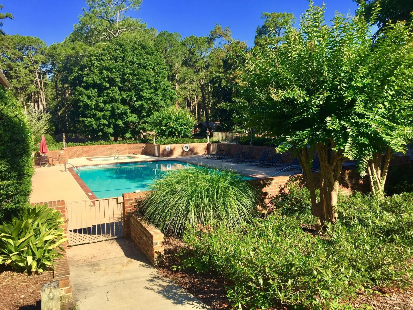 Pine Needles Lodge & Golf Club