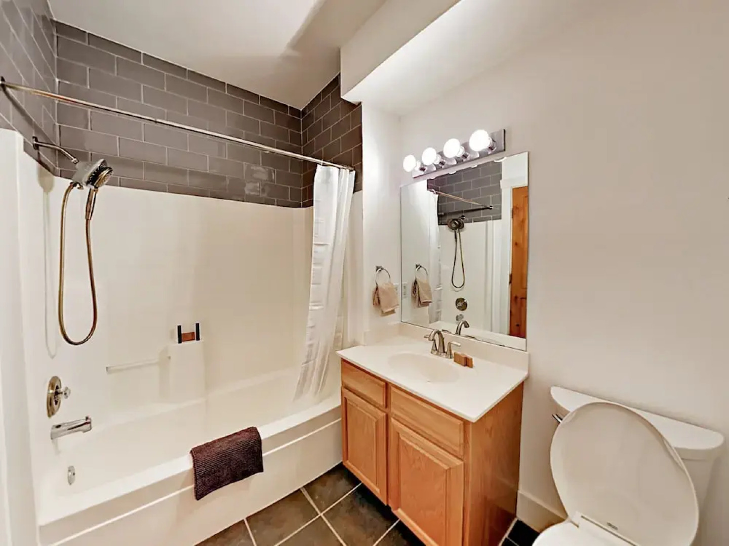 Pinebrook Perfection Unit 4 - 3 Br Condo