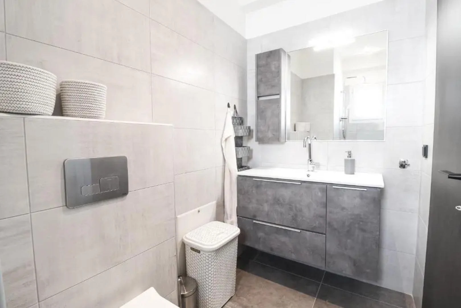 Noir Luxury Suite by CorfuEscapes