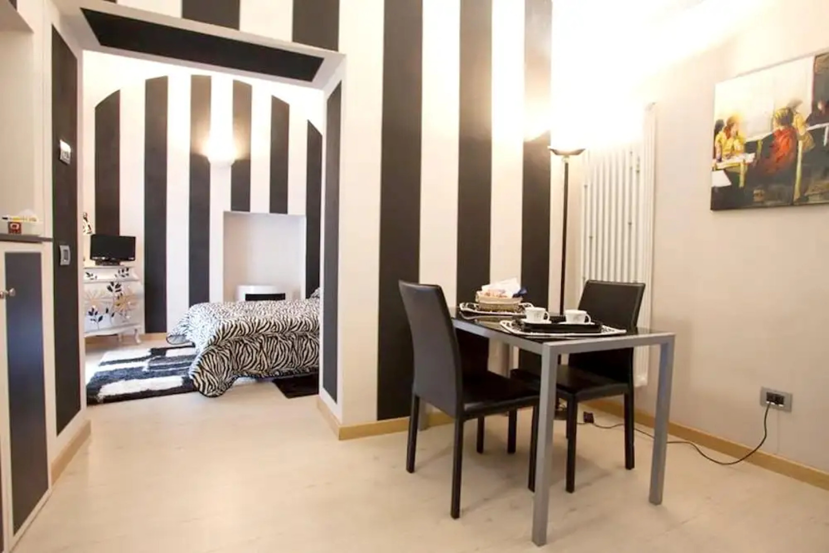 Studio in Piazza, With Shared Pool, Enclosed Garden and Wifi Near the Slopes