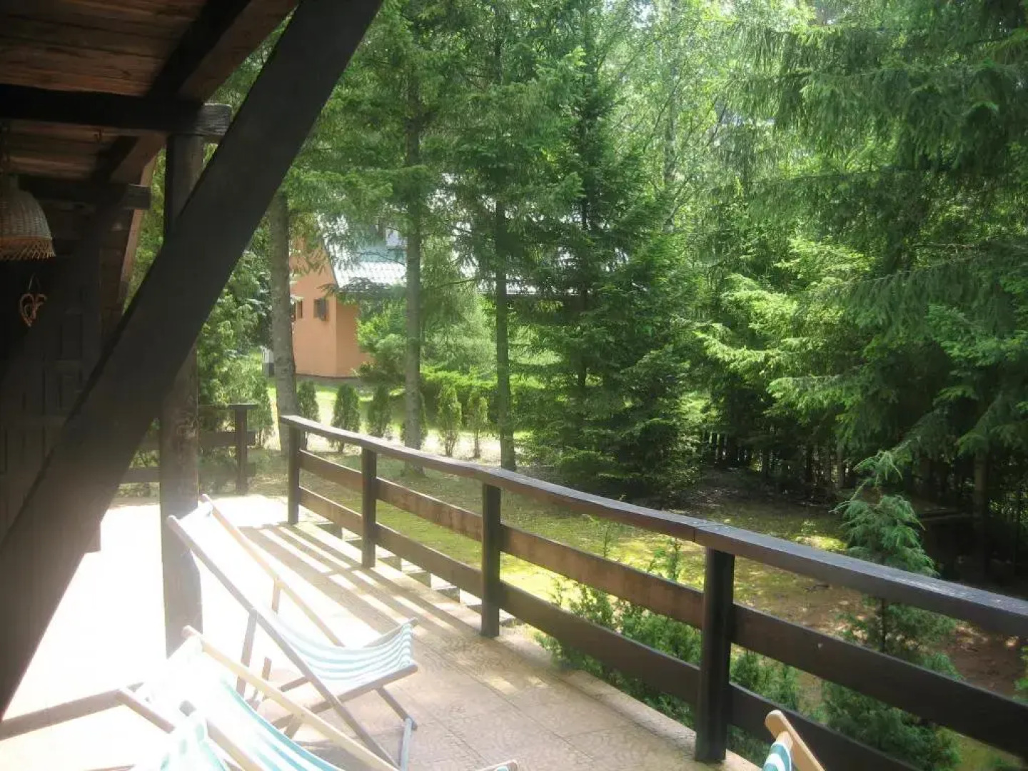 Dom letniskowy POŚRÓD KASZUBSKIEGO LASU