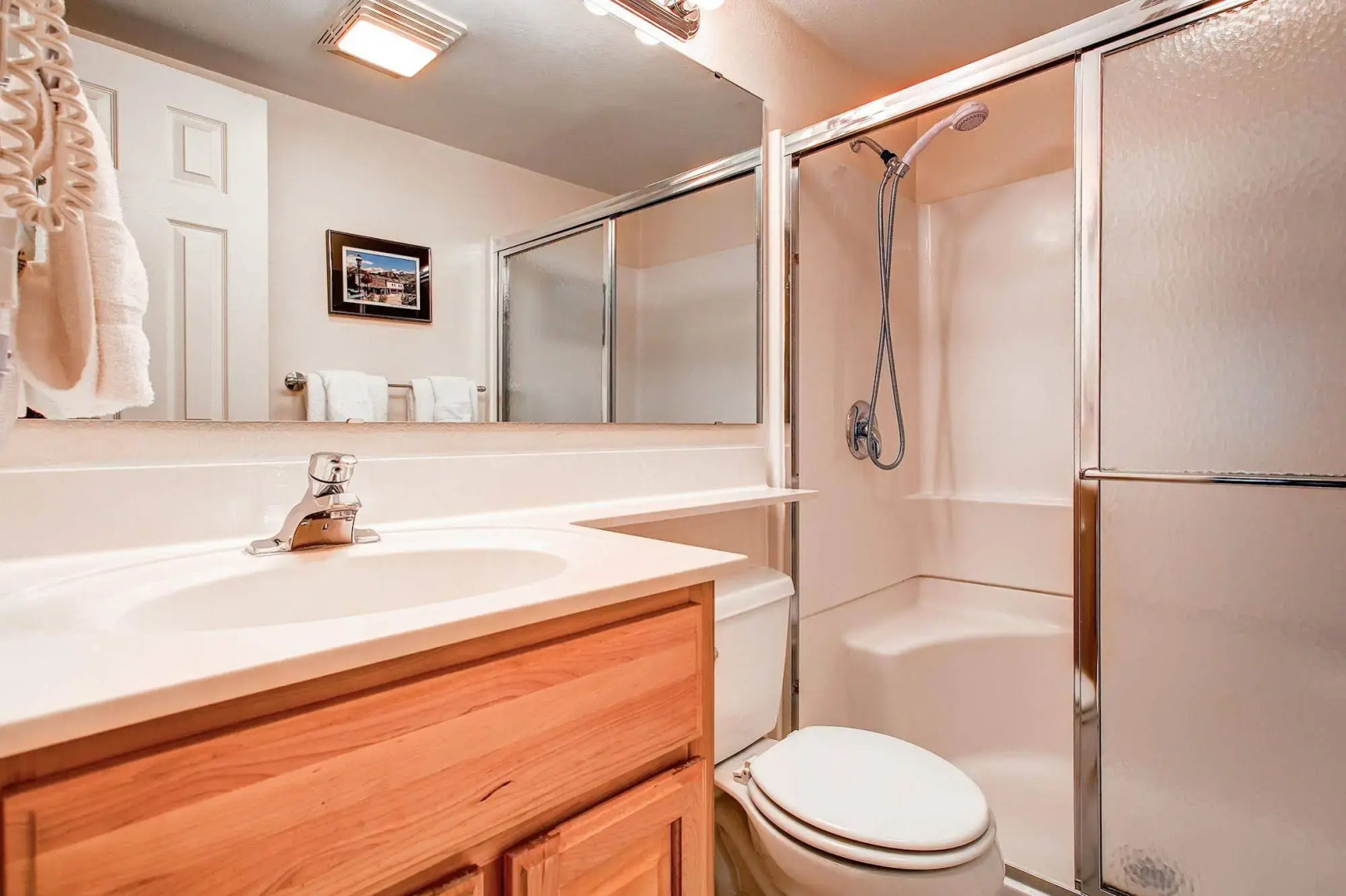 Tannenbaum Condominiums by Ski Country Resorts