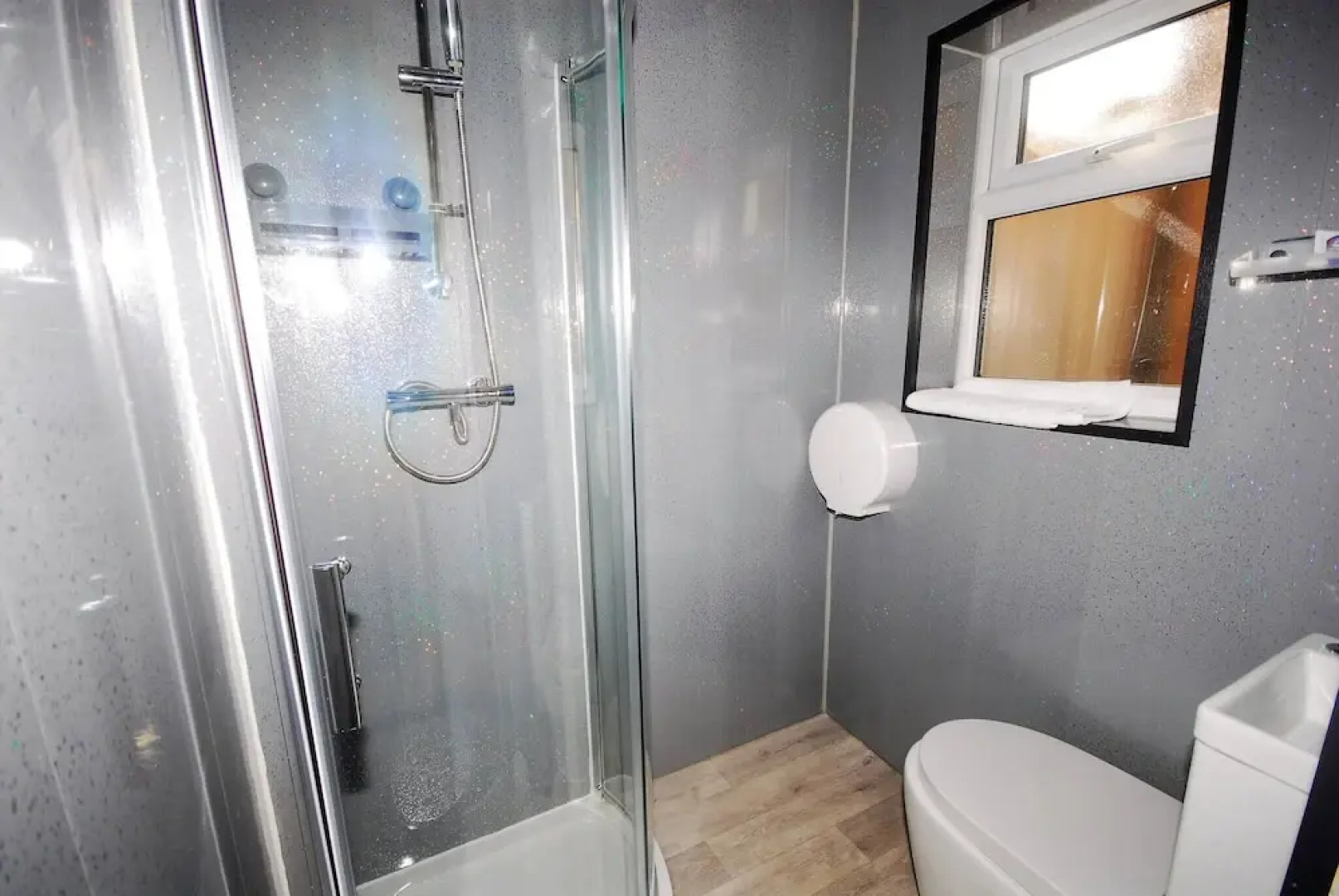 Perfect Couple Retreat To Relax With Hot Tub&sauna