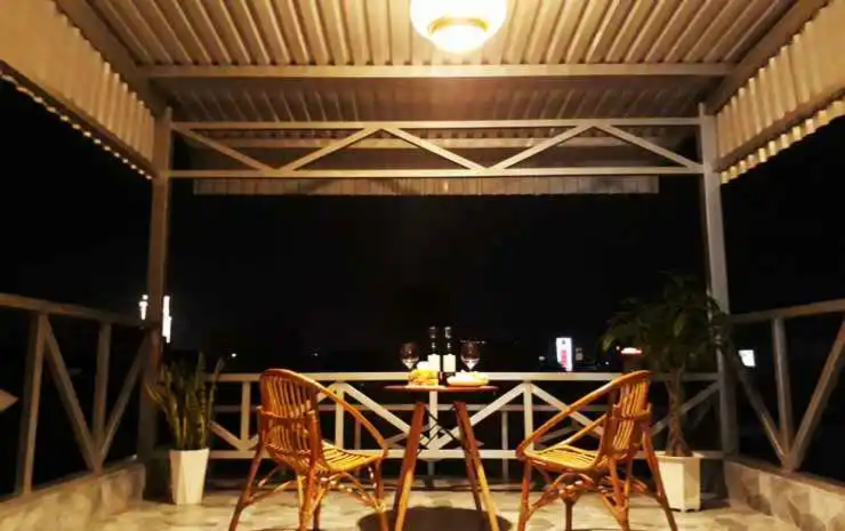 Adora Central Park Hostel