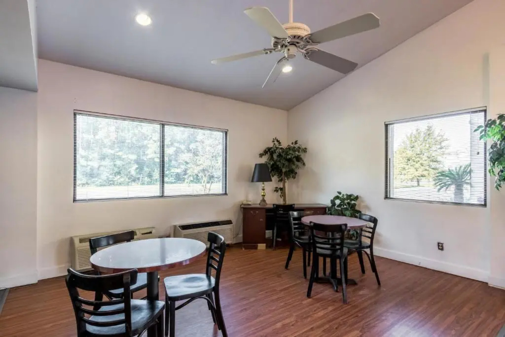 Motel 6 Pooler, GA - Savannah Airport