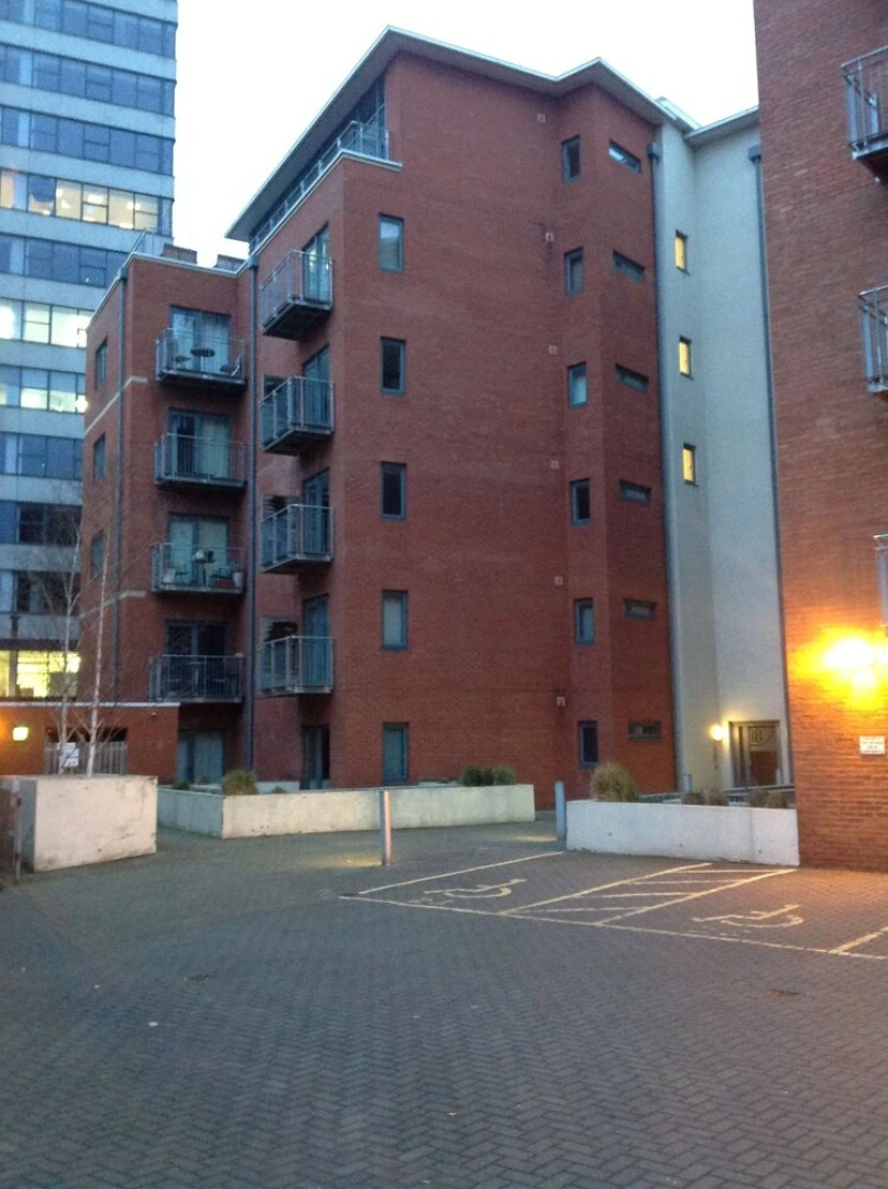 City Crash Pad - Cathedral Quarter Apts